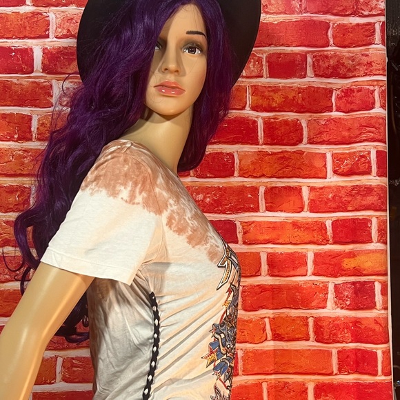 Affliction Women’s T-Shirt - Picture 13 of 14